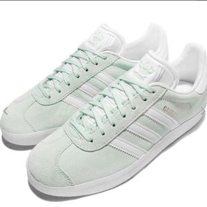 EUC Adidas Gazelle Mint Ice Women’s Sneakers 9